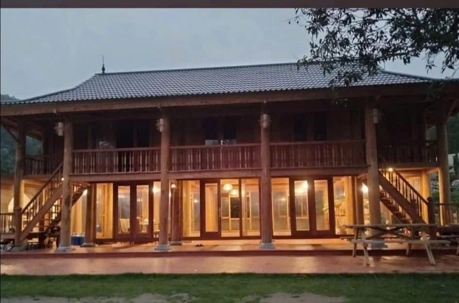 Nhà sàn panorama Đà Lạt